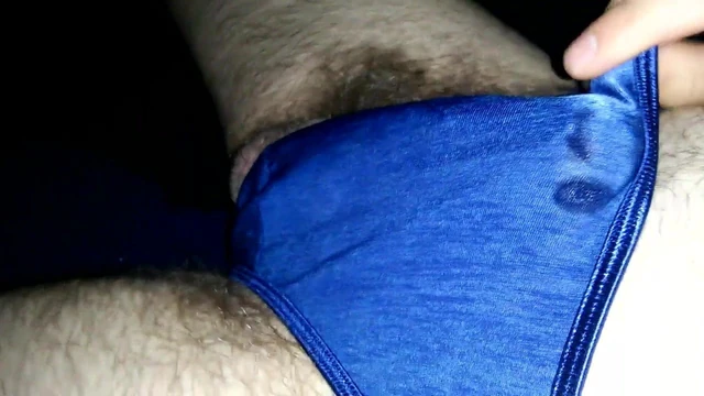 Cumming in blue
