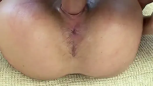 Beau Penetrated Scene-4 slim Brunette in Bikini Helene Enjoys a Big Cock