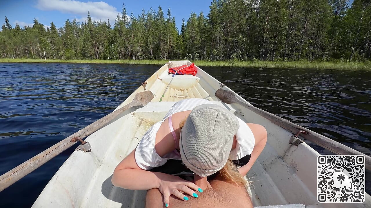 Risky Public Lake Boat Sex – Deepthroat & Doggy Cumshot Almost Caught