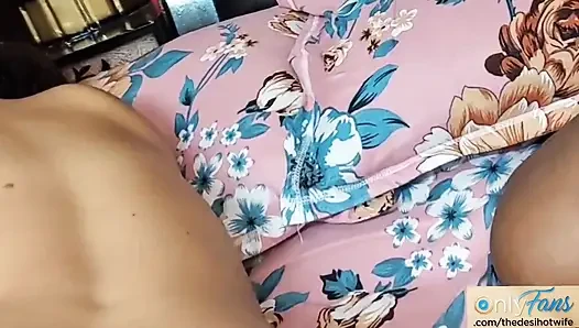 Dominating hotwife feel small cock of sissy hubby