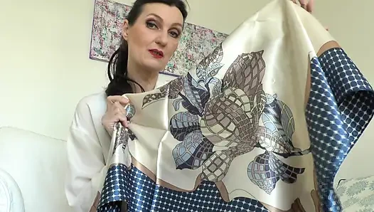 Yeni saten eşarbım boşalma isteği uyandırıyor ve zayıflıyor, eşarp 31 talimatı, Lady Victoria Valente