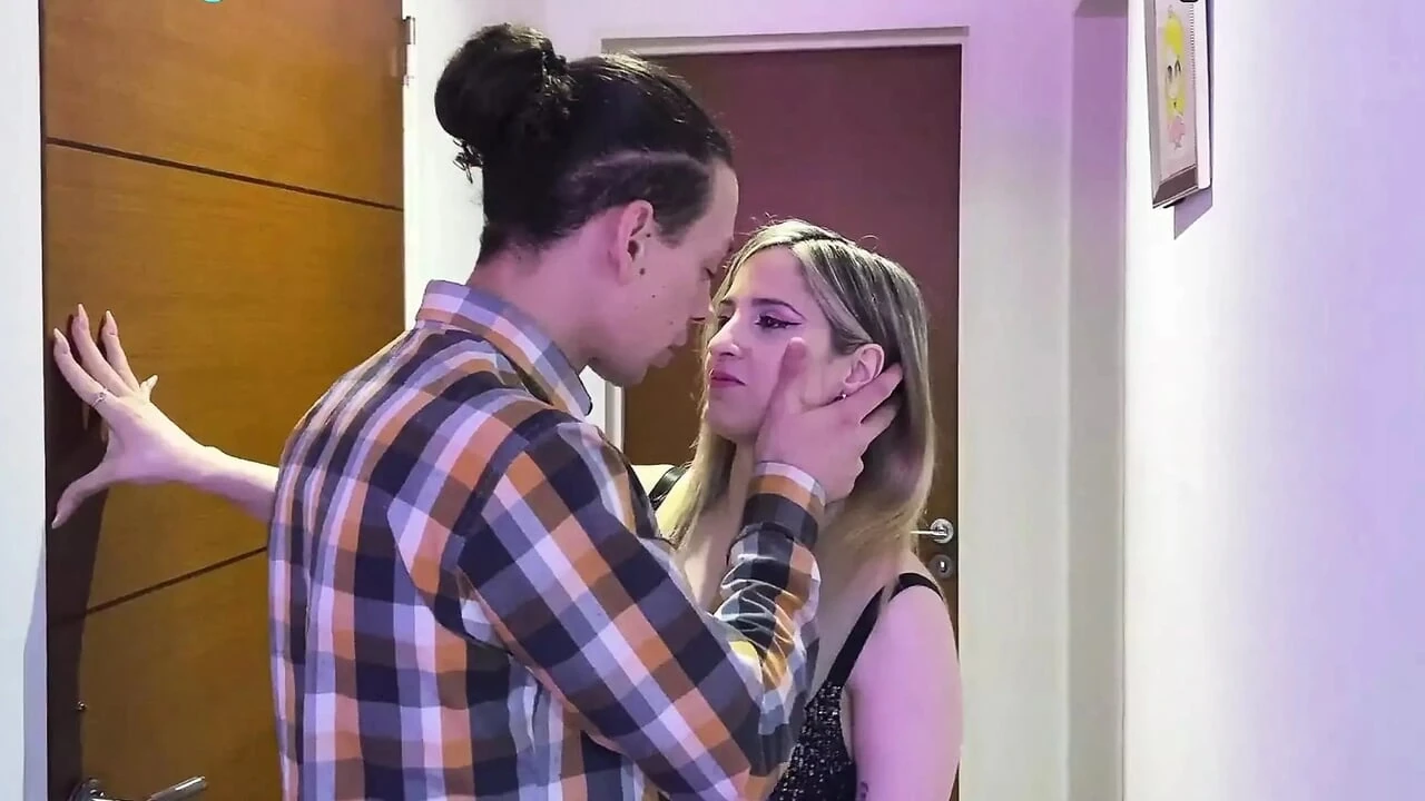 He Gives His Wife to Pay a Debt - DivinaMaruuu X Jorge Woh X Burning Blue