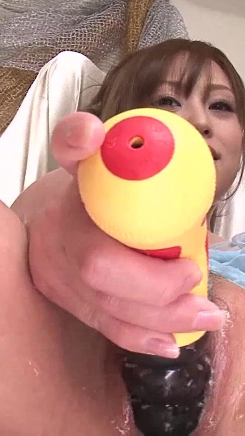 asiatin 23 Jahre gefickt ohne gummi nun ist Sie schwanger | Clip 1