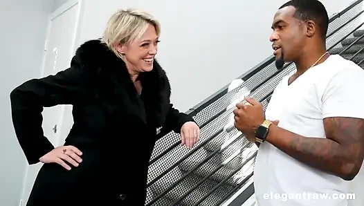 Wofür sind Nachbarn? Rome Major &Dee Williams im ElegantRAW
