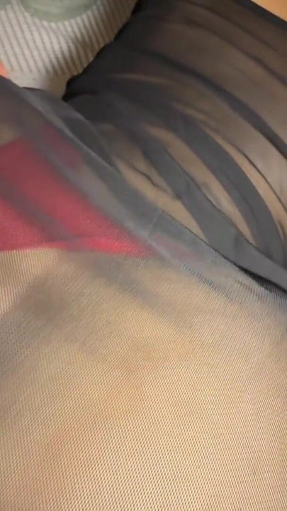 Min stedmors gennemsigtighed får mig til at komme inde i hende, ÆGTE VIDEO | Klip 1