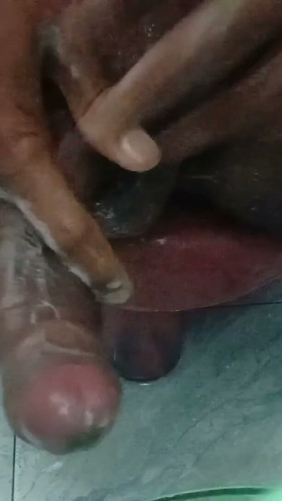 Mastrubation and cum big indian dick | Clip 2