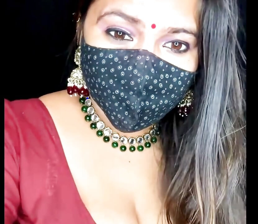 Chodna Madarchod Apni Randi Banakar Desi Indian Bhabhi Ko Apne Bade Lund Se.