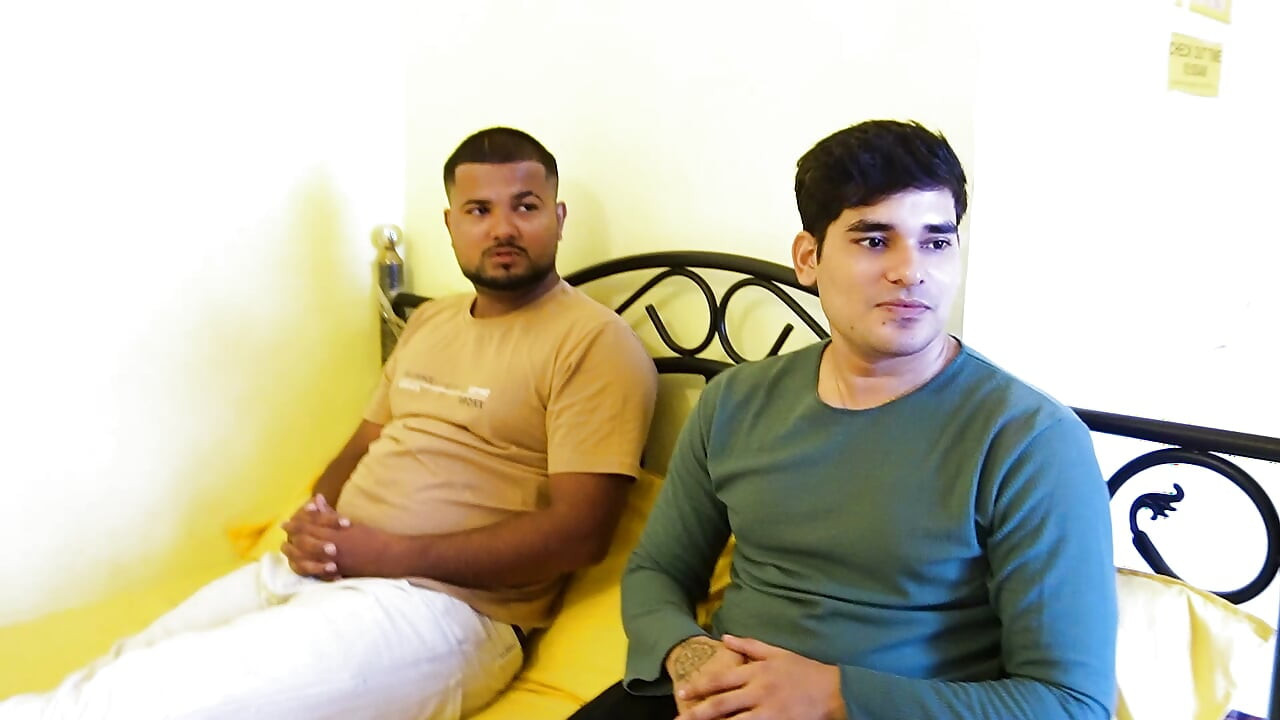 INDIAN DESI SEXY GIRL CALL HER TWO BOYFREIND ENJOYING HER QUALITY TIME, HARDCORE THREESOME SEX STORY