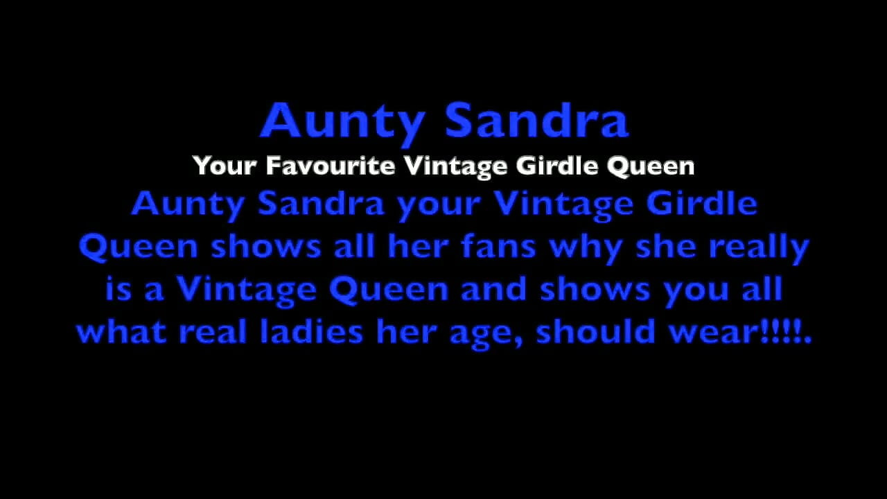 Aunty Sandra in an Amazing Piece of Shape Wear Vgq72
