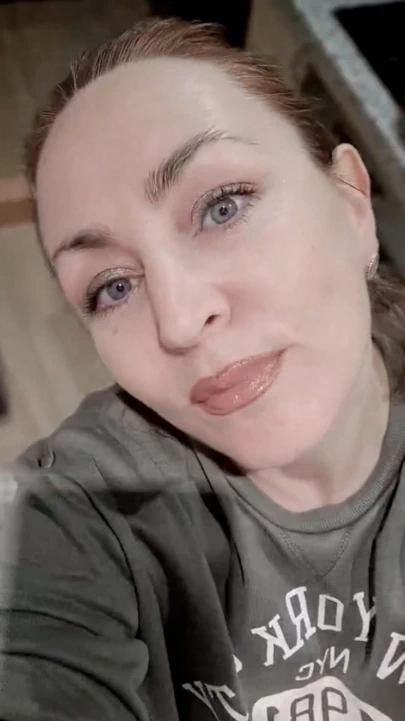 你想要LENA给你口交吗？