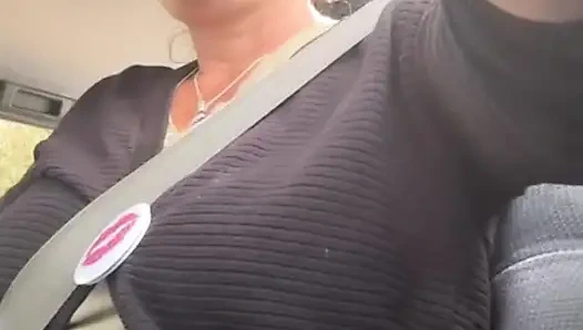 Ich war so geil, ich musste an den Straßenrand ziehen, um mich zu kommen.