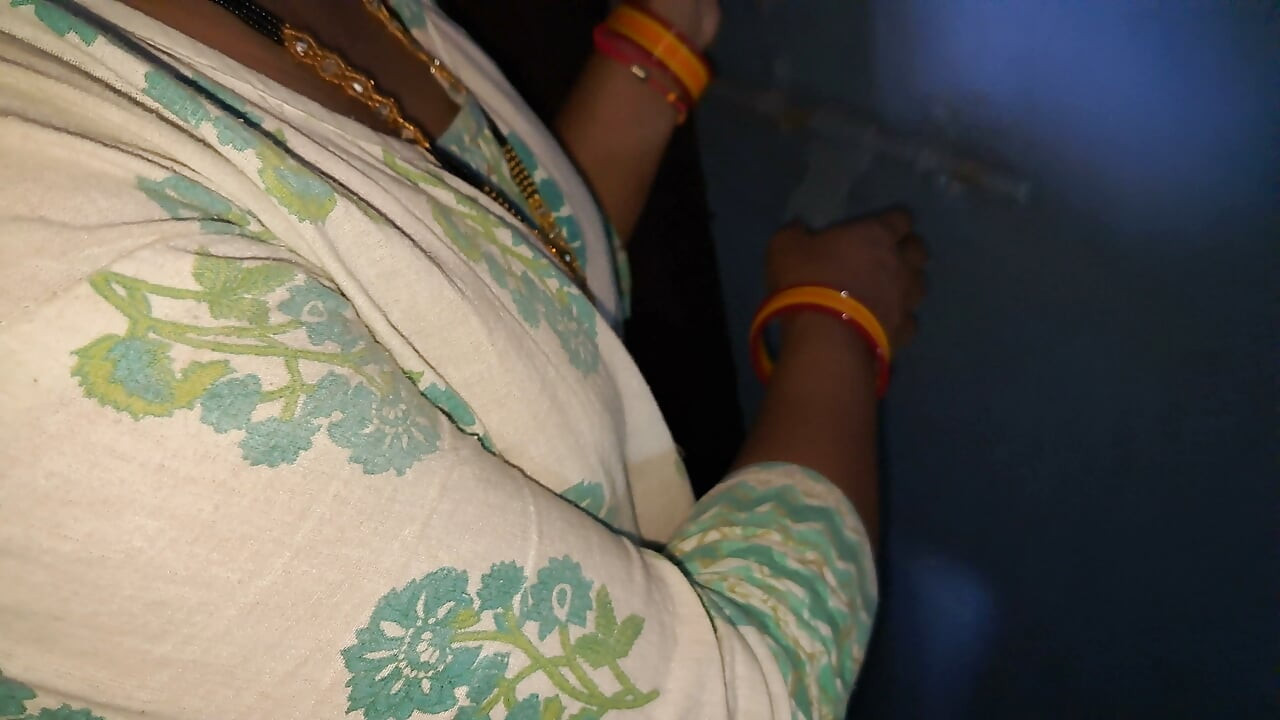 Desi hot married girlfriend cum my home to suck my big dick very hot sesual till throabbing cum in mouth