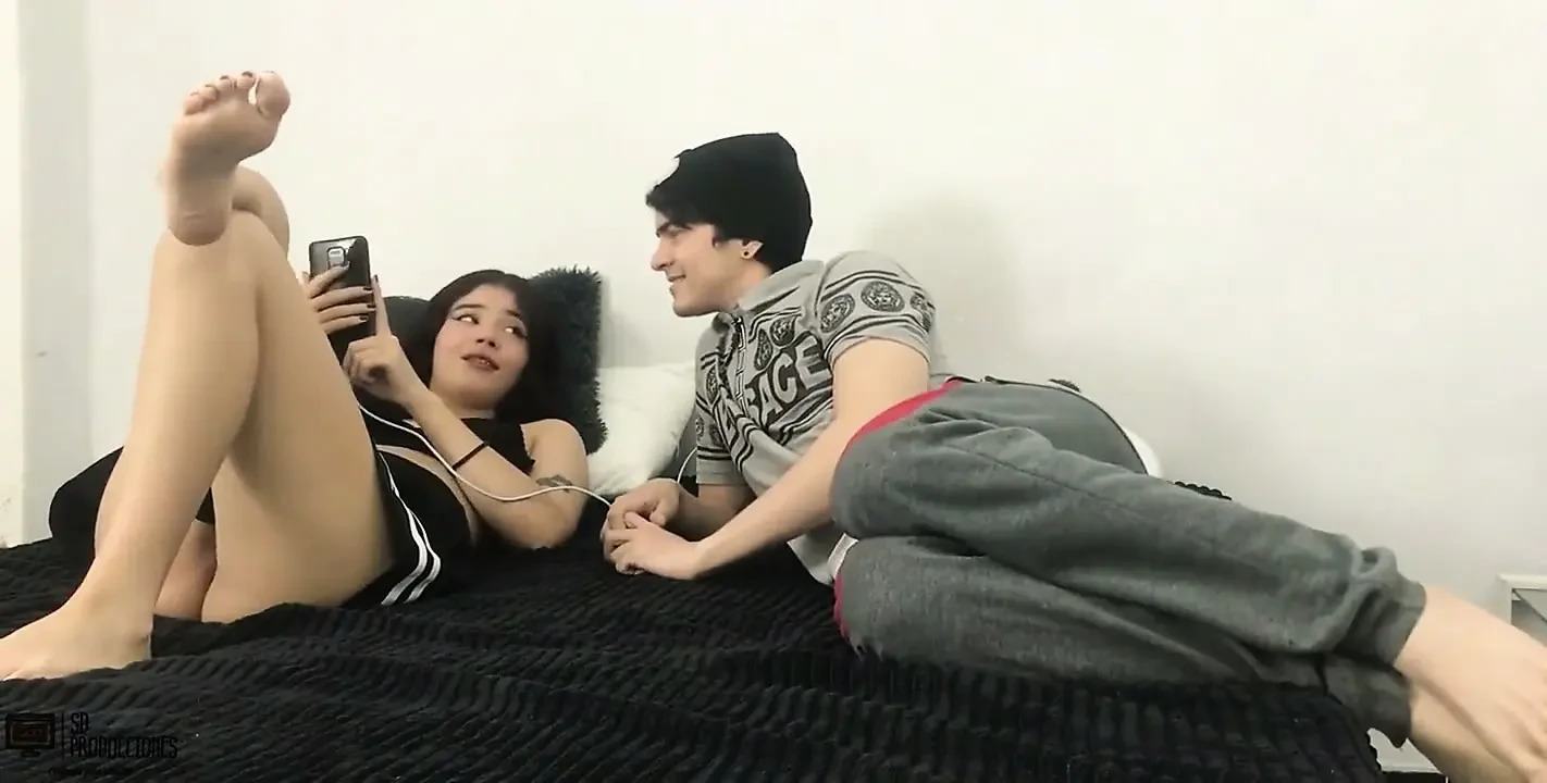 I Slide Her Thong Aside and Fuck Her Rich Pussy - Porn in Spanish