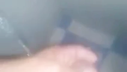 Mi macho se masturba para mi part2