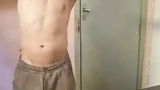 FÜLLIGER MALER MEINE FRAU MIT SEINEM RIESIGEN BBC