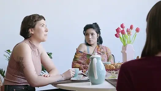 Erika Lust - горячая лесбийская бранча