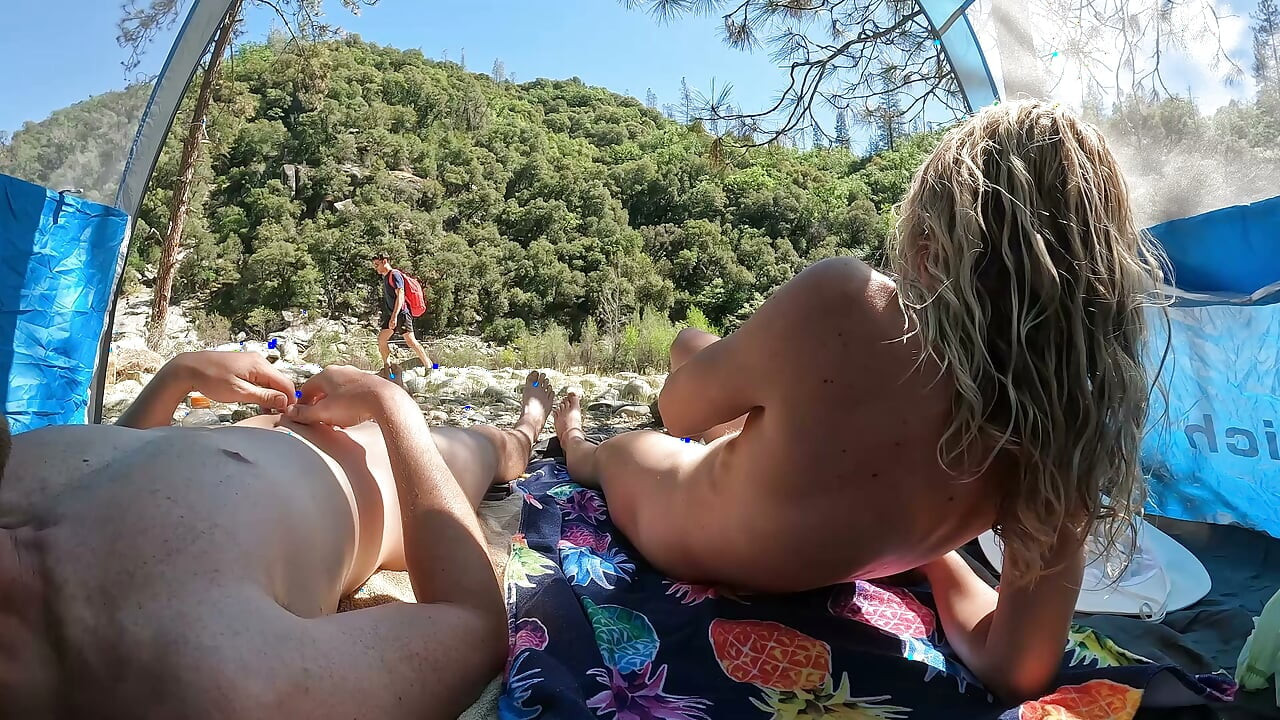 Vlog na goloj plaži