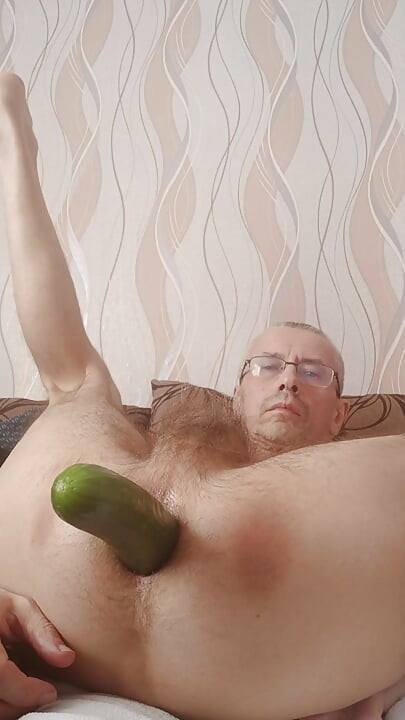 Serzh Kinky cucumber pleasure