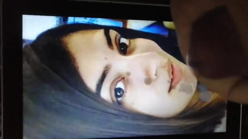 Nazriya muslim vedi.. cocked