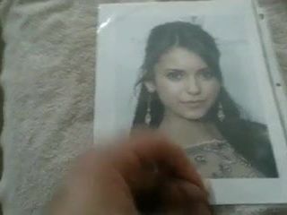 Cum homenaje a nina dobrev