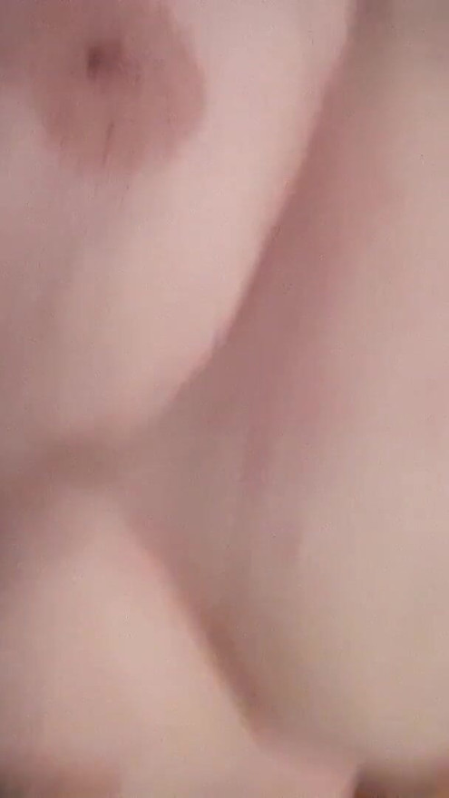 My chewing gum and I | Clip 2