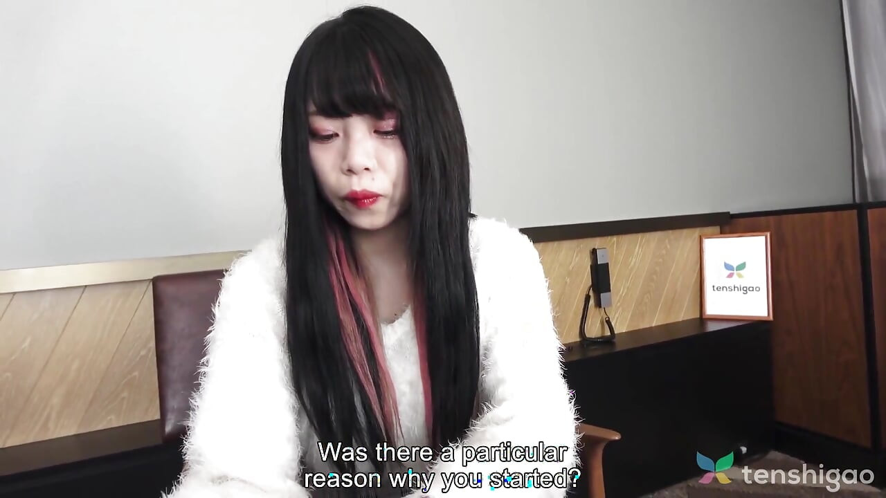 Akane Okawa di belakang panggung