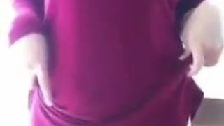 Ich habe ein Video für mein Jiju aufgenommen. Nackt
