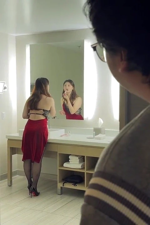 朋友的妻子趁朋友不在家的时候出轨我