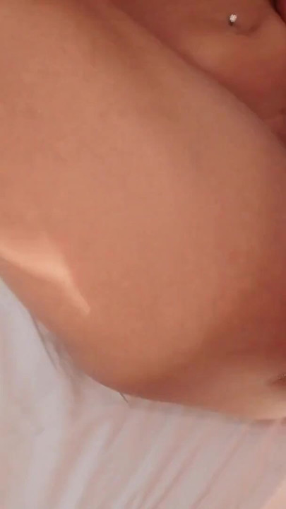 Minyon güzel Jessy Pony götten amına anal sikiş | Klip 3
