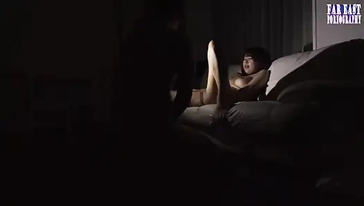 Bir karartma iki ev arkadaşını her zamankinden daha yakına getiriyor -ep3