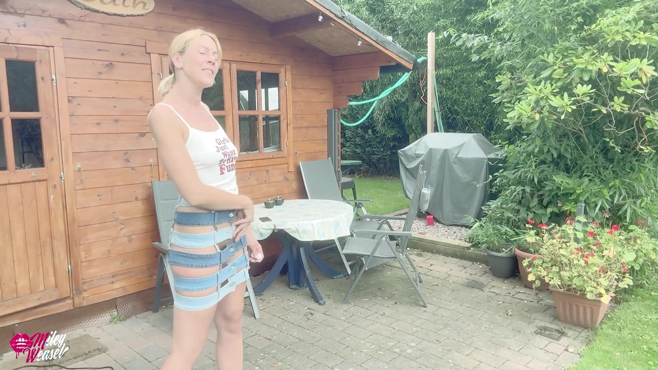 Cực khoái 360 độ trên bàn xoay!!