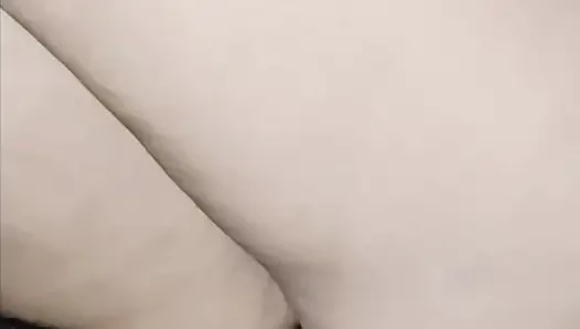 Kayınpeder gelini sikiyor
