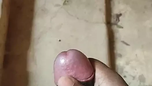 Bir çocuğun gizli bir odada mastürbasyon yaptığı mms sızdırıldı