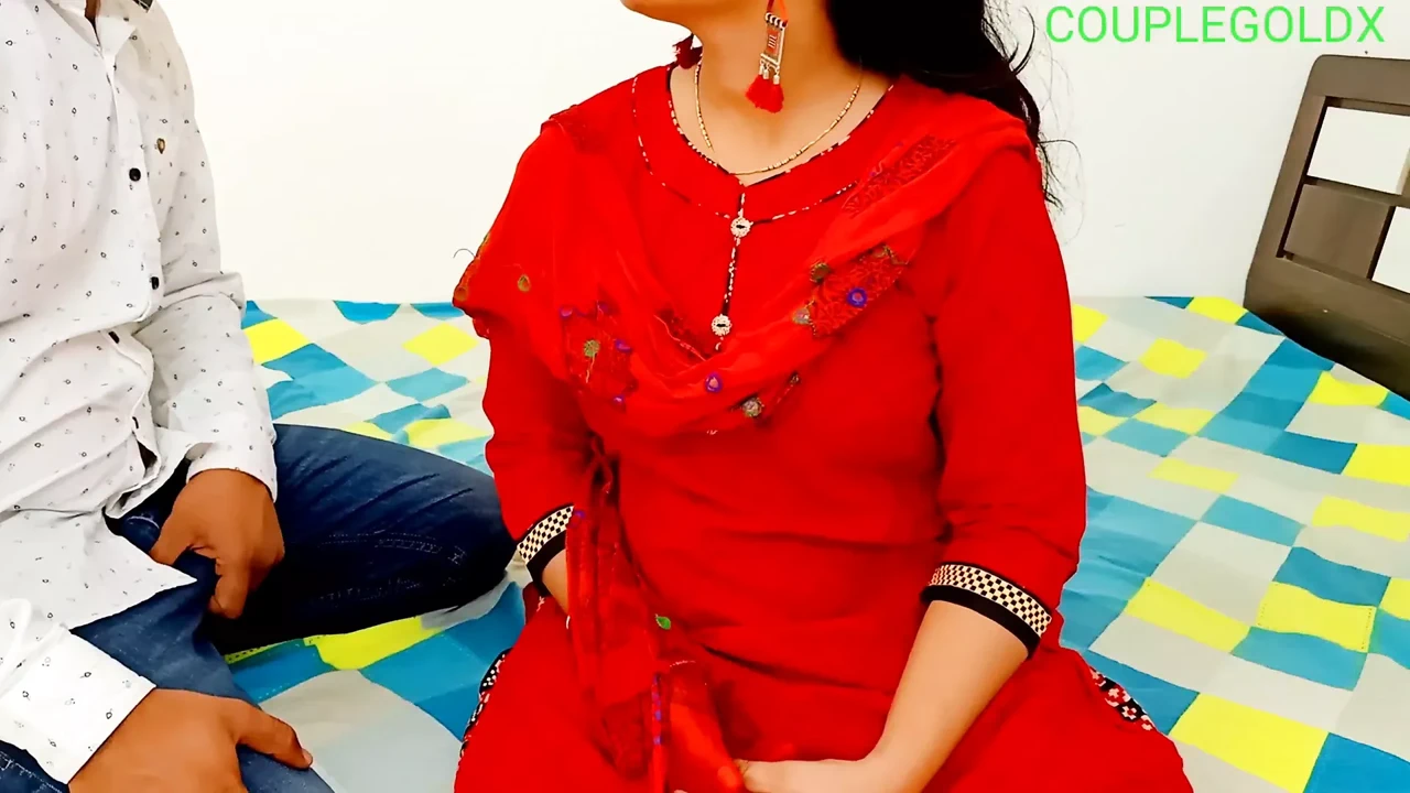 Komal ji is chut do do do land chahiye aur ek gajar bhi dalna padega