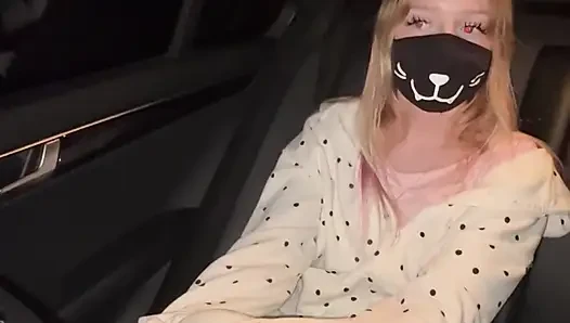 She Refused to Pay for a Taxi and Was Punished