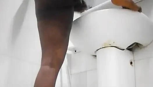 Bathroom masturbation made pissed out of control