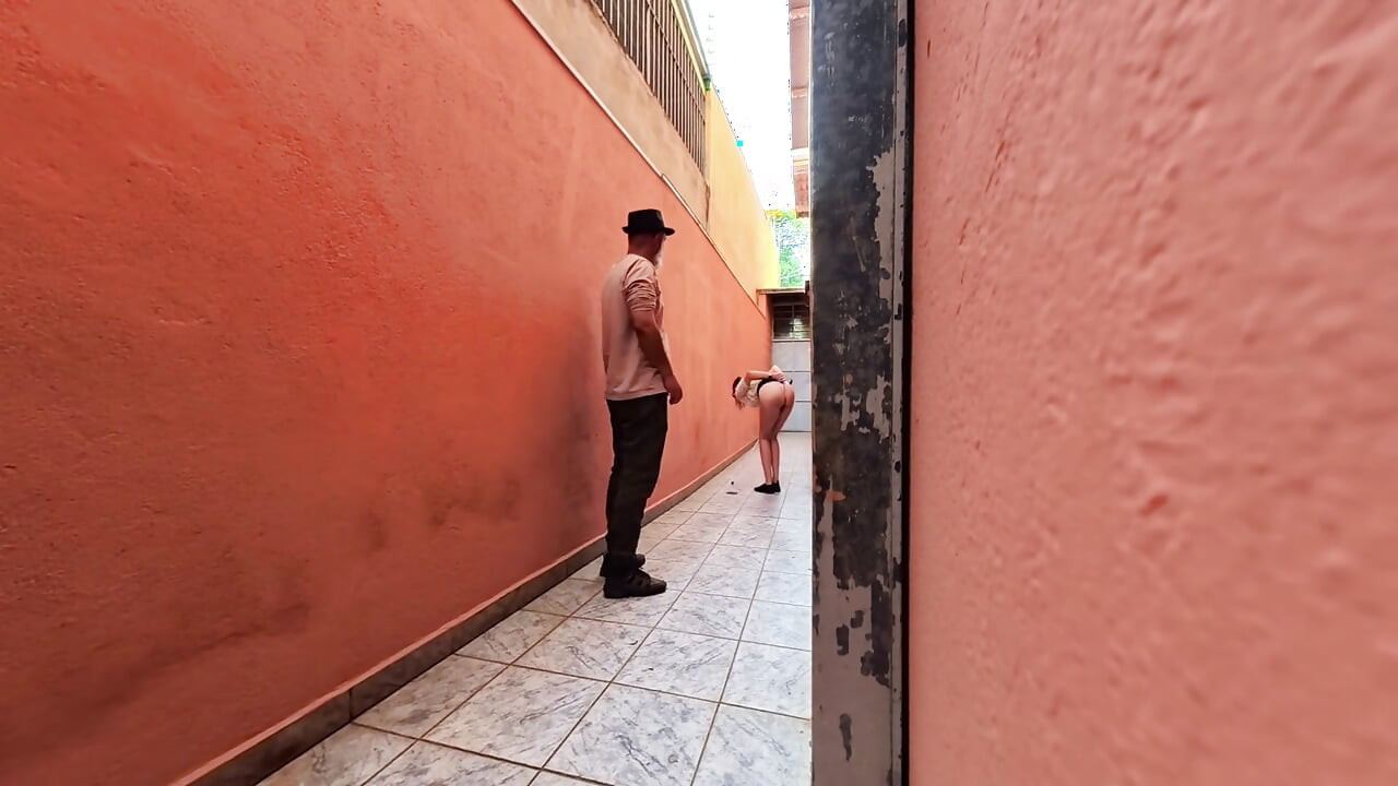 Ara sokakta kör bir kızla zamanı dondurarak sihirli alkış