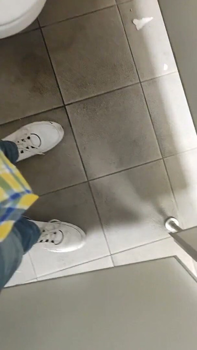 Real gloryhole . Gliry hole in public toalett | Clip 1