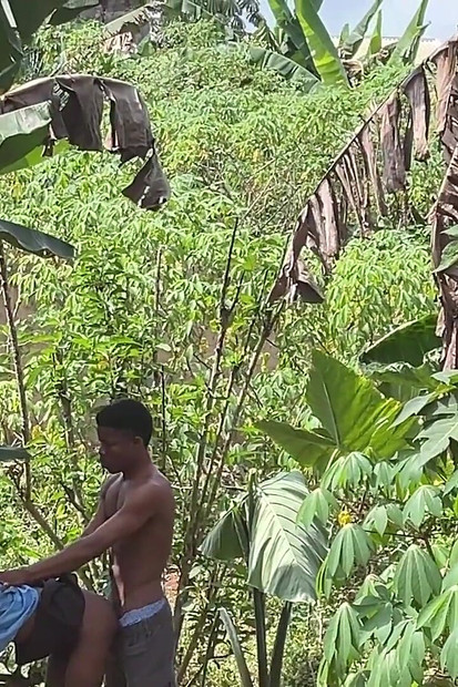 Be Quick so No One Will Catch Us (behind the Scenes)