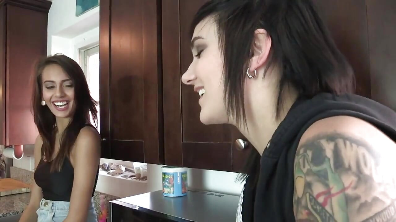 Sexy lesben lieben es zu lecken, liebt es, fingern