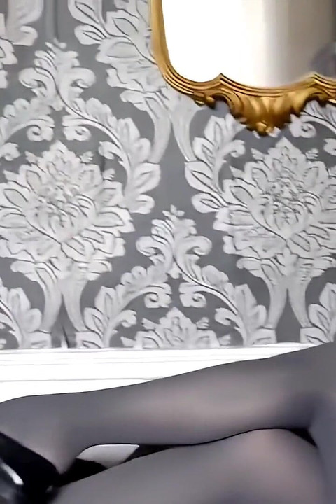 Naomi K Tease Featuring Naomi K