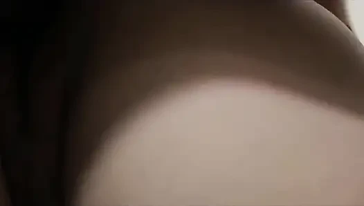 Ты когда-нибудь видел трахающуюся задницу вот эту? Самая сексуальная задница индонезийской девушки