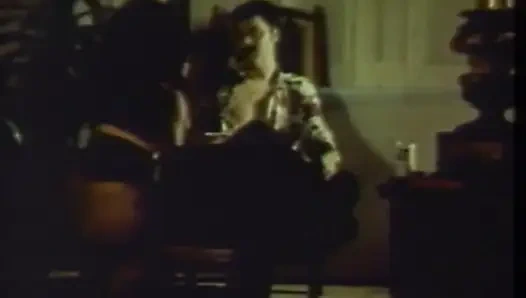 Schwarze und weiße muschi im schlafzimmer lecken