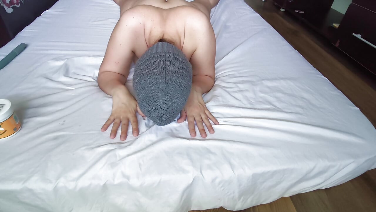 Sexy wife workout at home naked.
