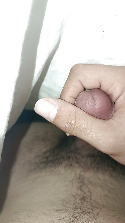 Turkish teenager na nagpaputok ng tamod na parang tubig
