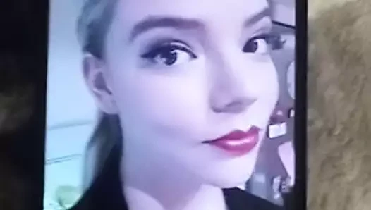 Anya Taylor-joy boşalma anısına 1
