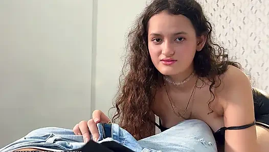 Perspektive: Ich Habe Meine Arabische Stiefschwester Zu Einem Geheimen Date Eingeladen.