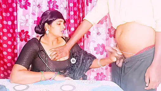Индийский секс-доктор трахает пациентку с большим хуем Телугу грязно говорит