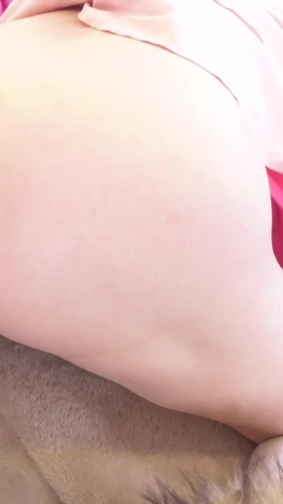 来自“继女需要鸡巴，让她的继父操她的屁股”的史诗时刻