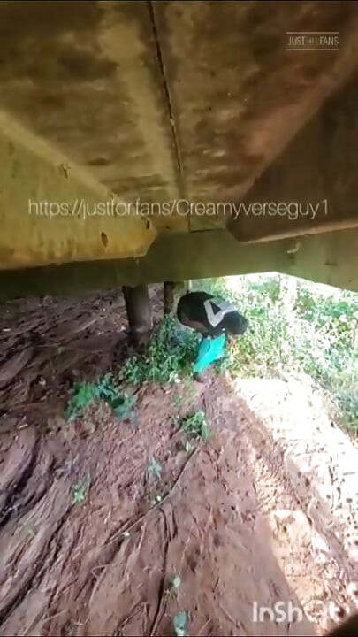 Conheci um cara hétero na ponte.
